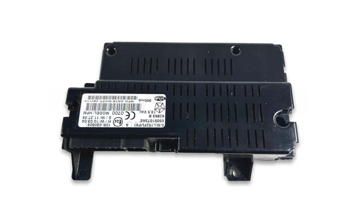 Chrysler 300C Blue&Me Modul Reparatur